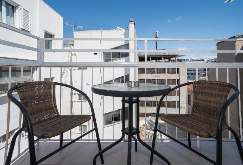 Апартаменты Monastiraki 3-4 Blue Sky Афины Экстерьер фото