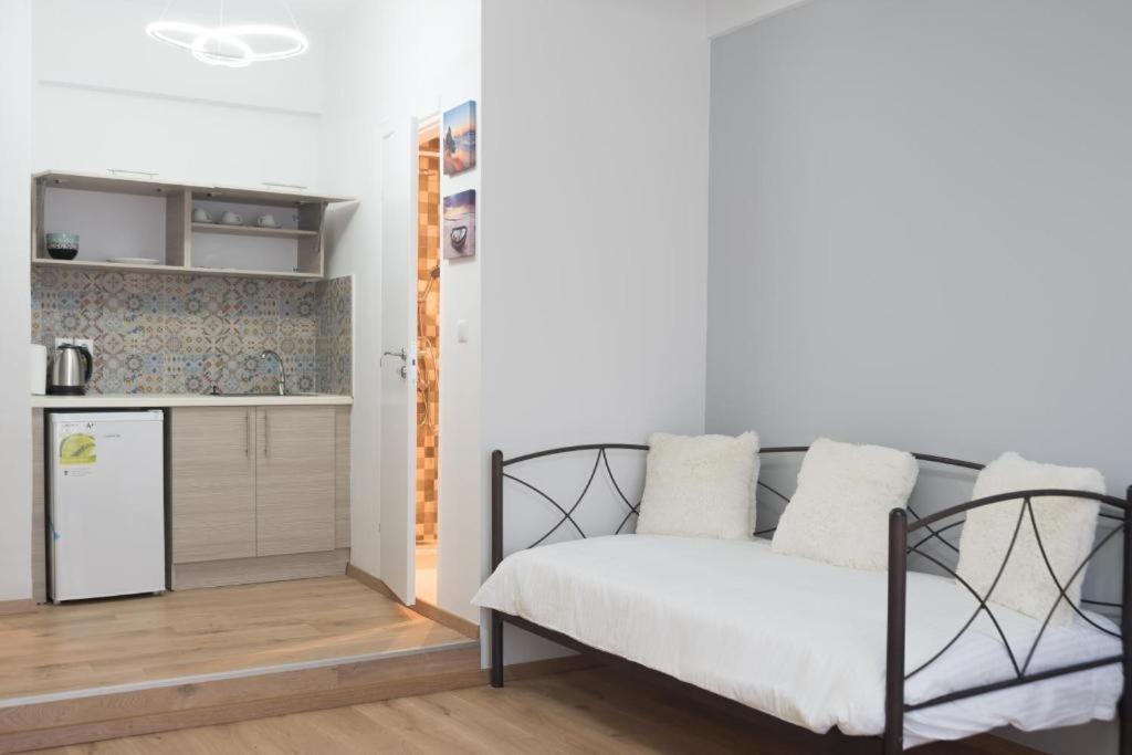 Апартаменты Monastiraki 3-4 Blue Sky Афины Экстерьер фото